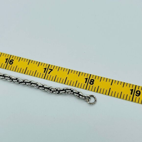 1928 Emerald Cut Faceted Faux Stone Filigree Floral Pendant with Chain Necklace - Picture 8 of 8